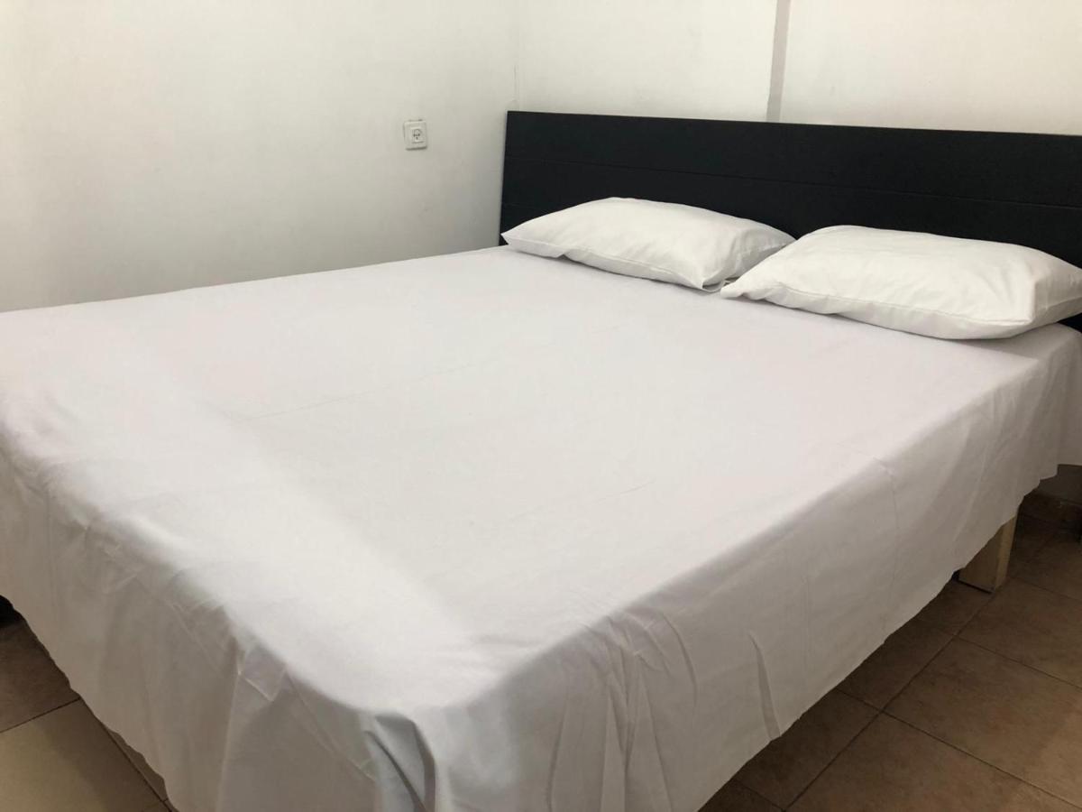 Star Guest- House Hotel Or Yehuda Ngoại thất bức ảnh