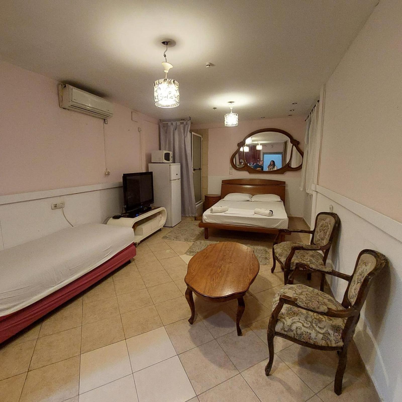 Star Guest- House Hotel Or Yehuda Ngoại thất bức ảnh