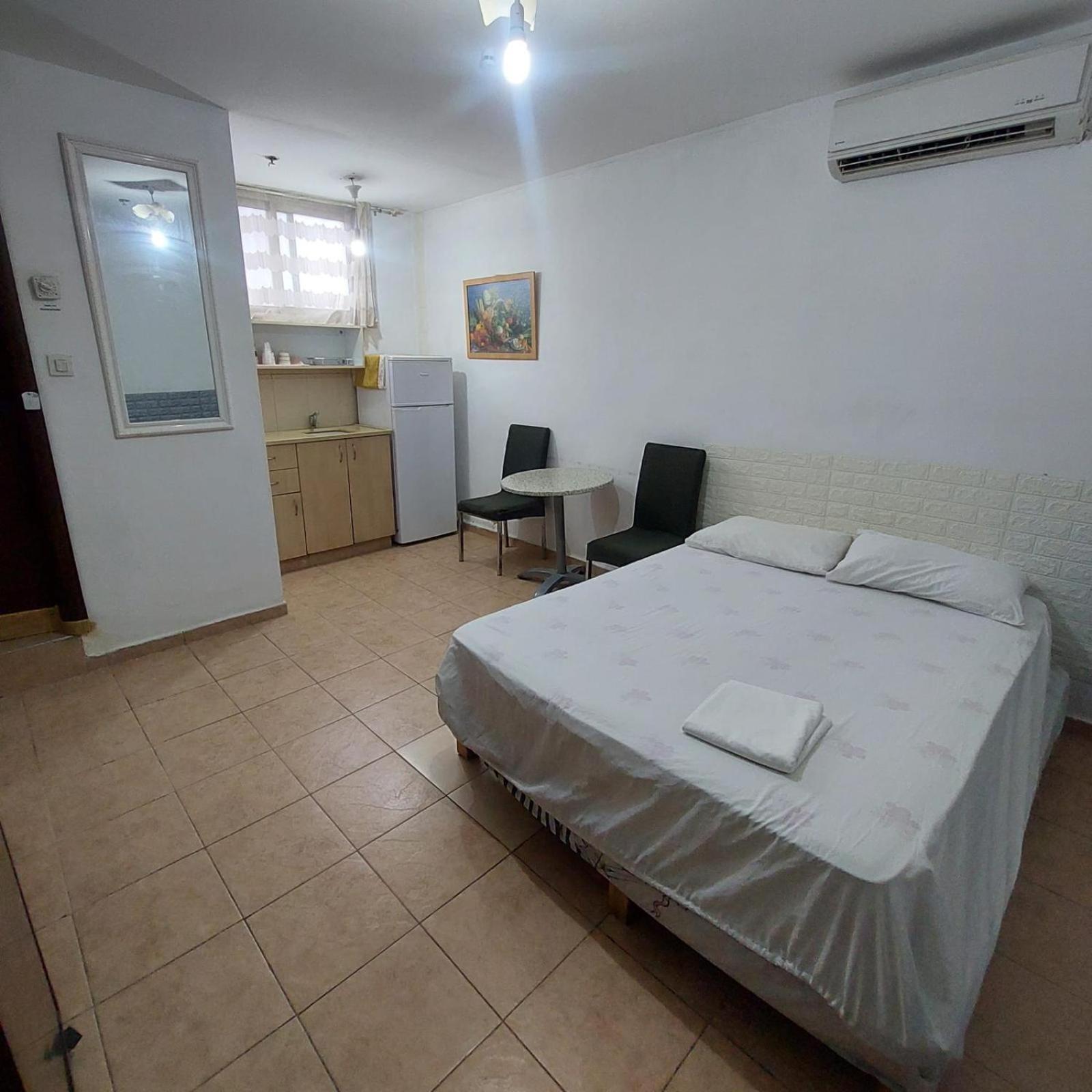 Star Guest- House Hotel Or Yehuda Ngoại thất bức ảnh