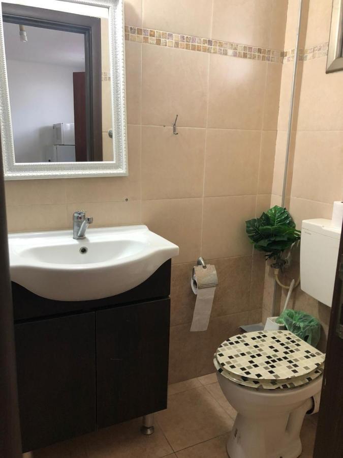 Star Guest- House Hotel Or Yehuda Ngoại thất bức ảnh